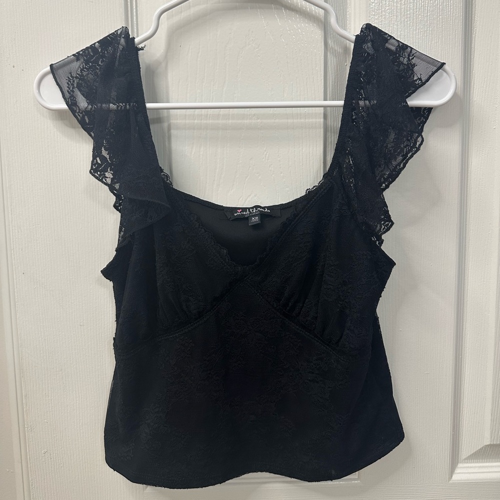 Black Lace Sleeveless Top